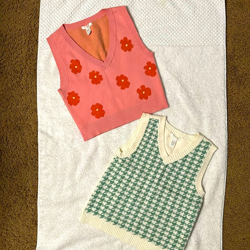 Cutest Knit Vests Bundle from Full Tilt!